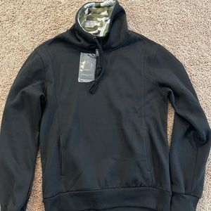 AMERICAN STITCH HOODIE. GREAT CONDITION SIZE M